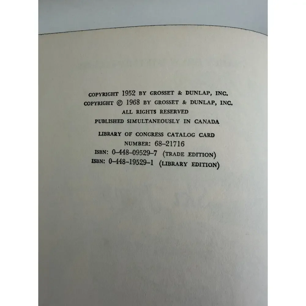 Lot 5 Nancy Drew Yellow Hardcover 40’s & 50s #21, 22, 28, 29, 33 Carolyn Keene